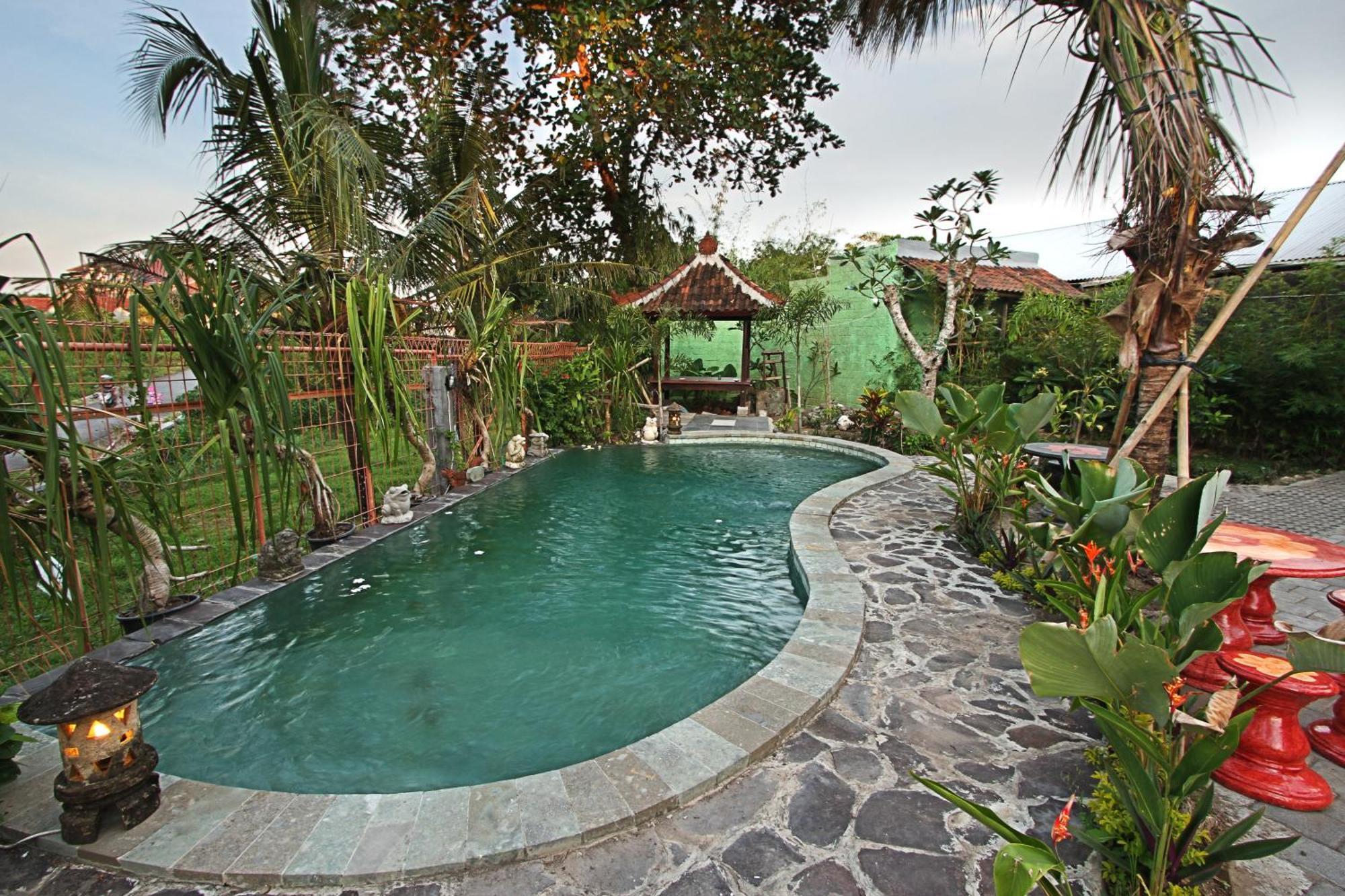Reddoorz Near Stadion Kompyang Sujana Bali Denpasar Dış mekan fotoğraf